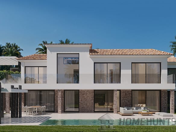 5 Bedroom Villa/House in Nueva Andalucía 16
