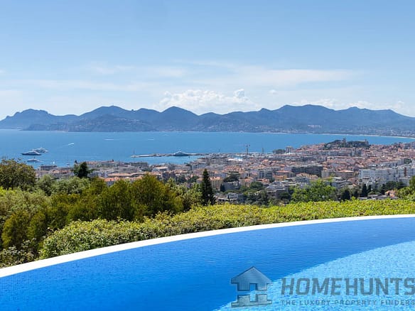 6 Bedroom Villa/House in Cannes 24