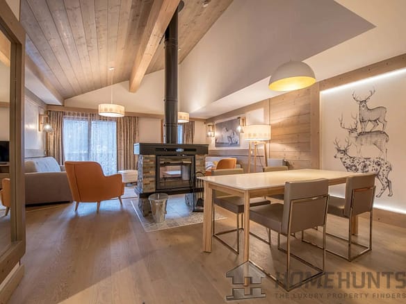3 Bedroom Apartment in Meribel 22
