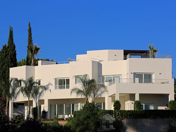 4 Bedroom Villa/House in El Rosario 7