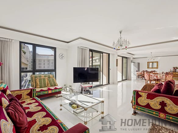 5 Bedroom Apartment in Cannes 16