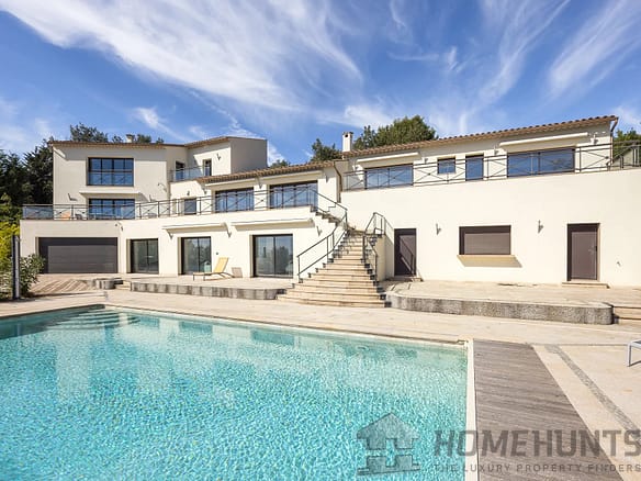 4 Bedroom Villa/House in La Gaude 10