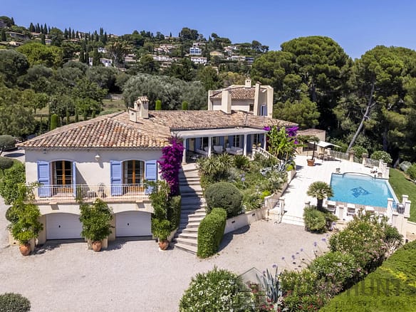 5 Bedroom Villa/House in Mougins 36