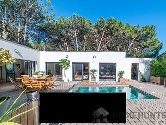 4 Bedroom Villa/House in Aigues Mortes 18