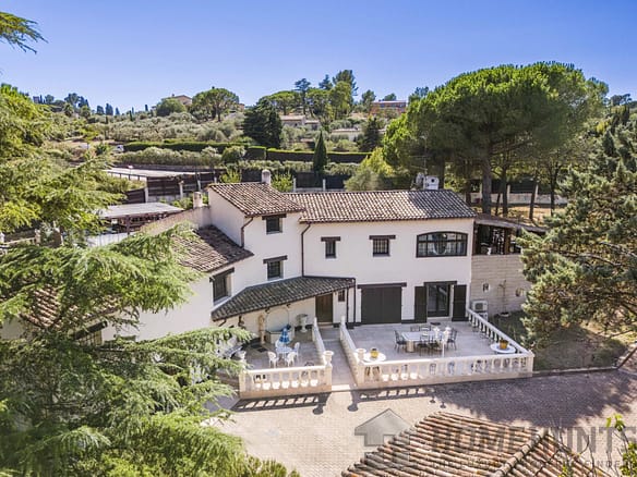 5 Bedroom Villa/House in Mouans Sartoux 5