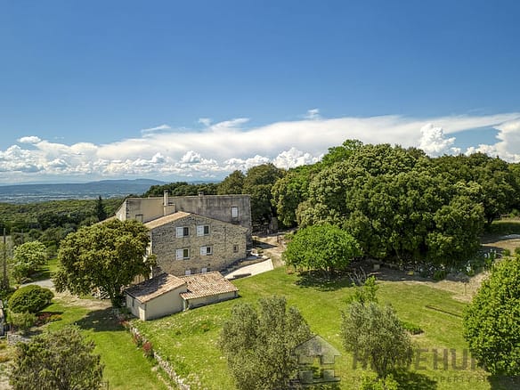 Villa/House For Sale in Clansayes 30