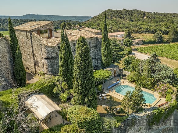 7 Bedroom Castle/Estates in Grignan 26