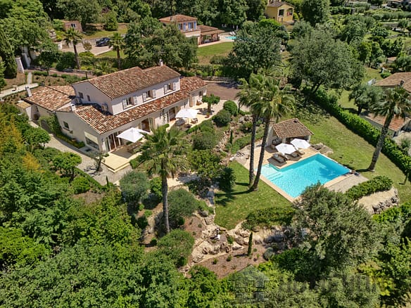 5 Bedroom Villa/House in Vence 36