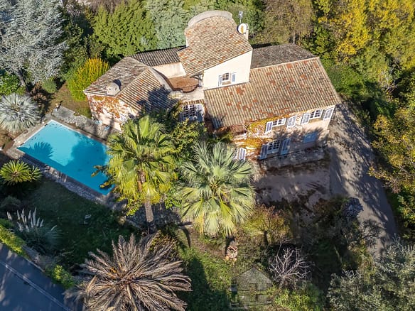 4 Bedroom Villa/House in Mandelieu La Napoule 9