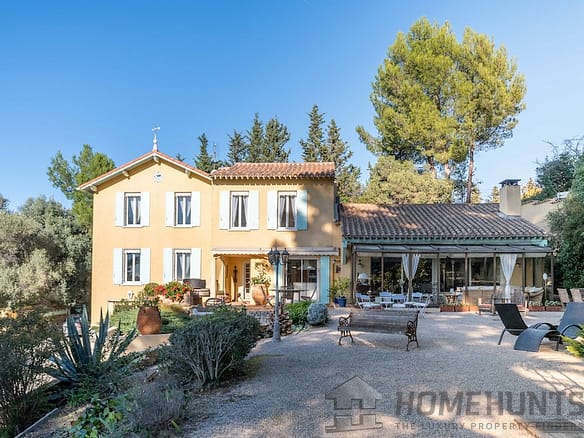 5 Bedroom Villa/House in Cassis 22