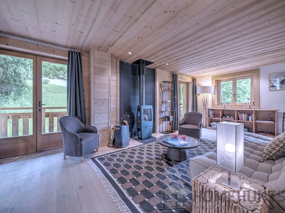 3 Bedroom Apartment in Megeve 18