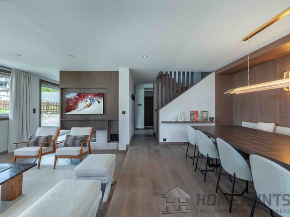 4 Bedroom Chalet in Megeve 16
