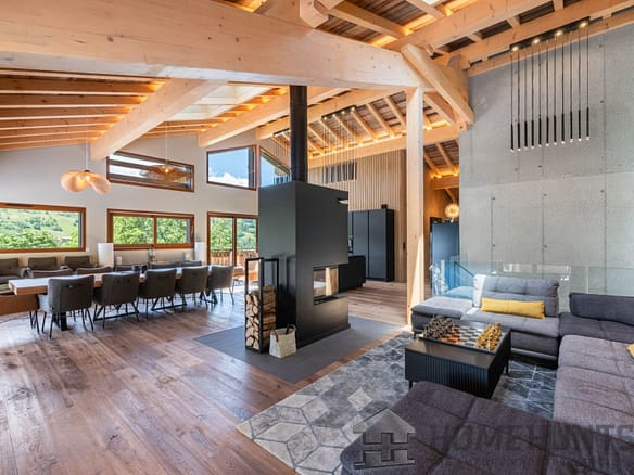 5 Bedroom Chalet in Megeve 20