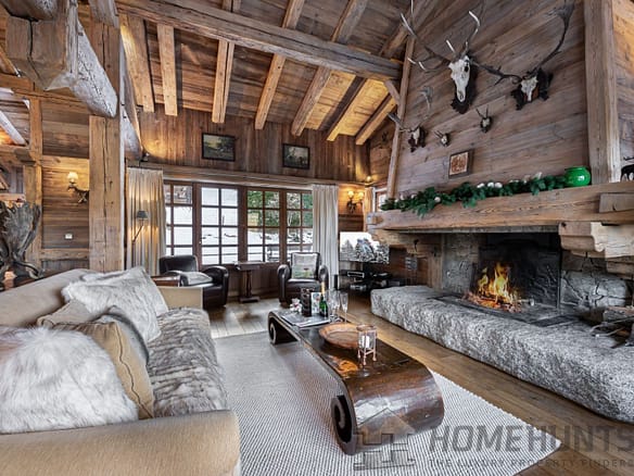 6 Bedroom Chalet in Megeve 12