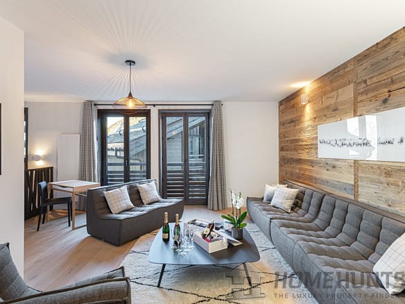 4 Bedroom Apartment in Courchevel 8