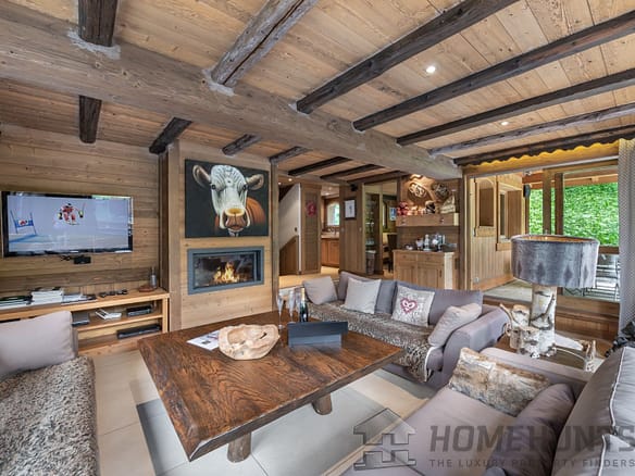 6 Bedroom Chalet in Courchevel 30