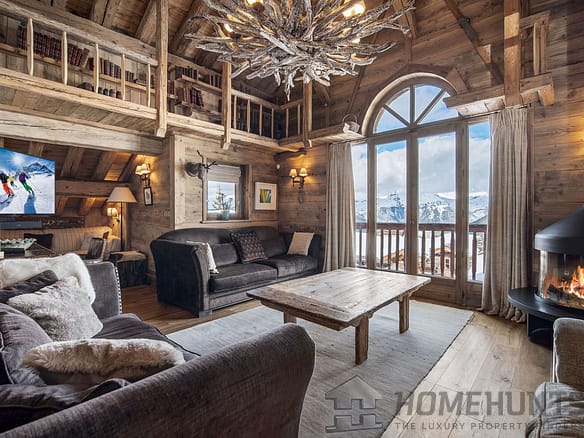 6 Bedroom Chalet in Courchevel 28