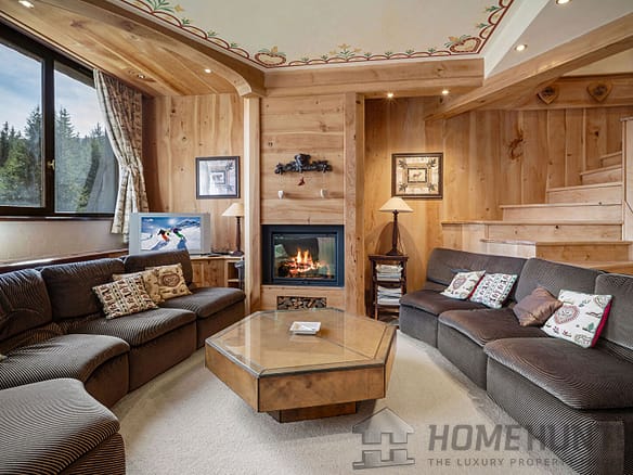 3 Bedroom Apartment in Courchevel 4