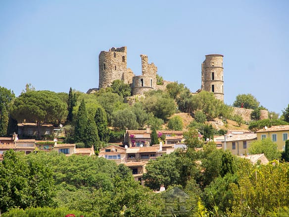 5 Bedroom Villa/House in Grimaud 5