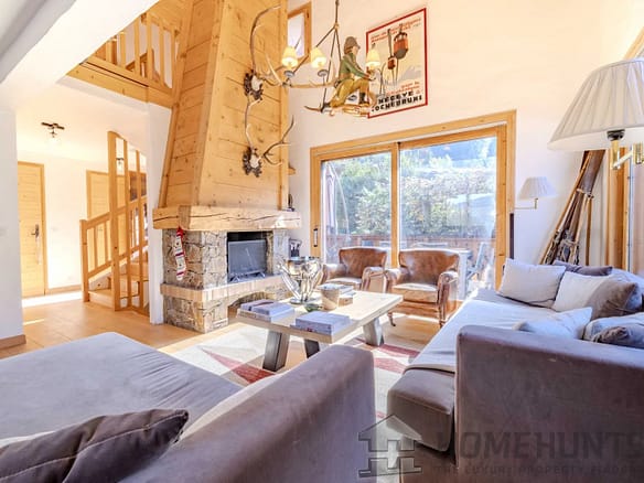 4 Bedroom Chalet in Megeve 6