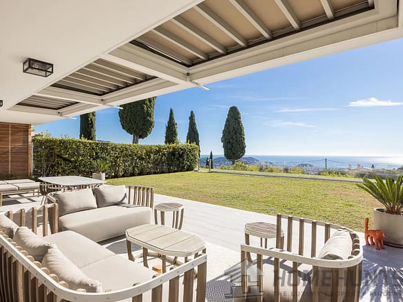 2 Bedroom Villa/House in Nice 12