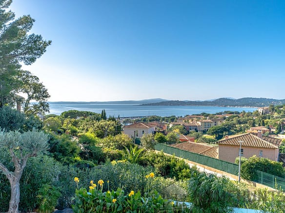 5 Bedroom Villa/House in Les Issambres 6