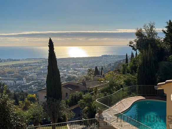 4 Bedroom Villa/House in Mandelieu La Napoule 5