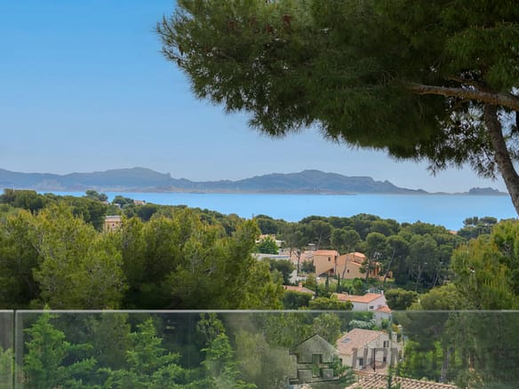 4 Bedroom Villa/House in Carry Le Rouet 6