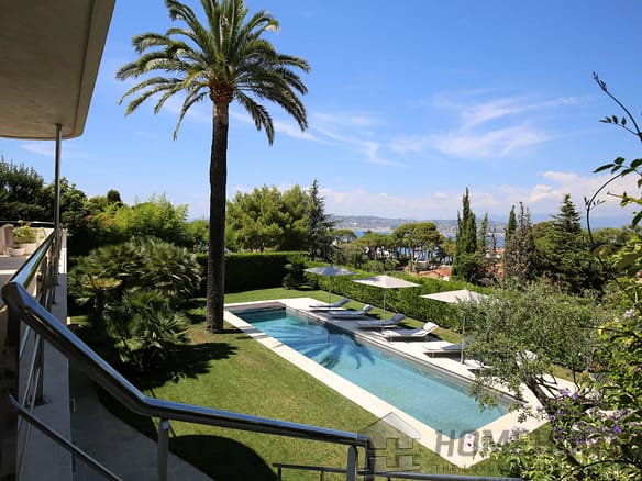 4 Bedroom Villa/House in Cap D Antibes 7