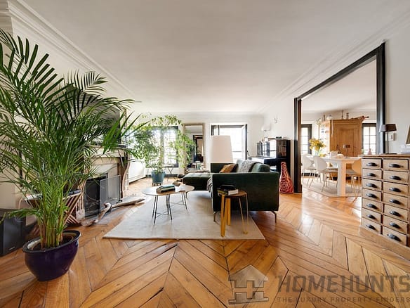 3 Bedroom Apartment in Paris 1st (Louvre – Vendôme) 32