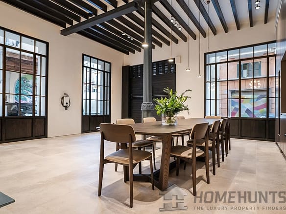 5 Bedroom Villa/House in Palma 22