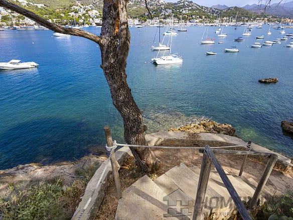 3 Bedroom Apartment in Port Andratx 3