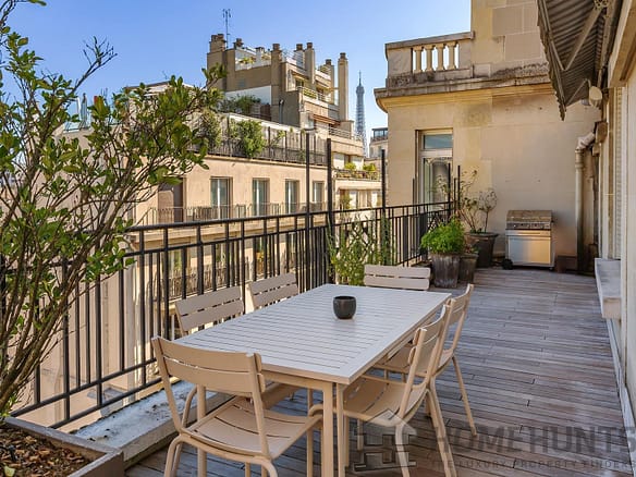 4 Bedroom Apartment in Paris 16th (Trocadéro – Etoile – Passy) 16