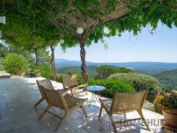 4 Bedroom Villa/House in Seillans 8