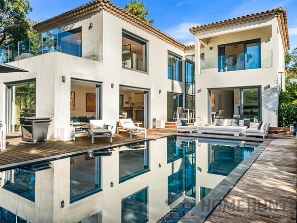 5 Bedroom Villa/House in Saint Tropez 5