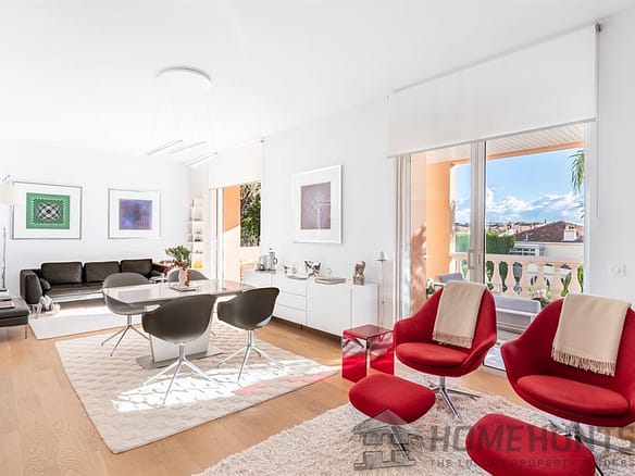 2 Bedroom Apartment in Beaulieu Sur Mer 16