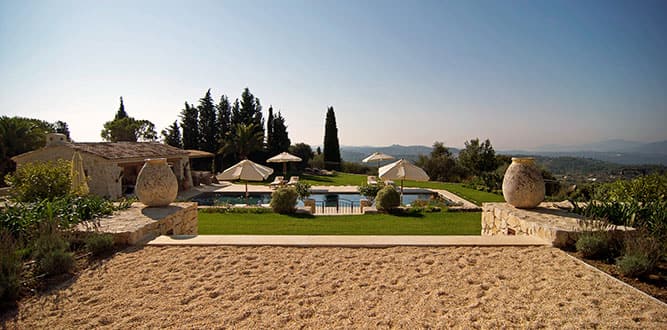 7 Questions Prospective French Property Buyers Should Ask Themselves 2 FG-Project-Parker-Swift-19-667