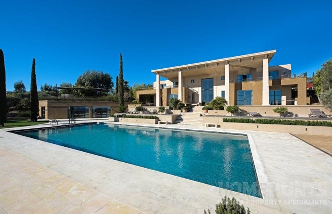 6 (Must See) Luxury French Coastal Properties For Sale 6 hh-10314675-1