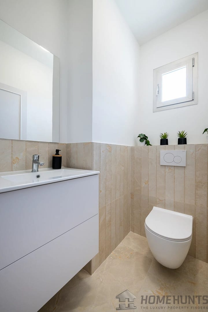 property_HH-15793308-18