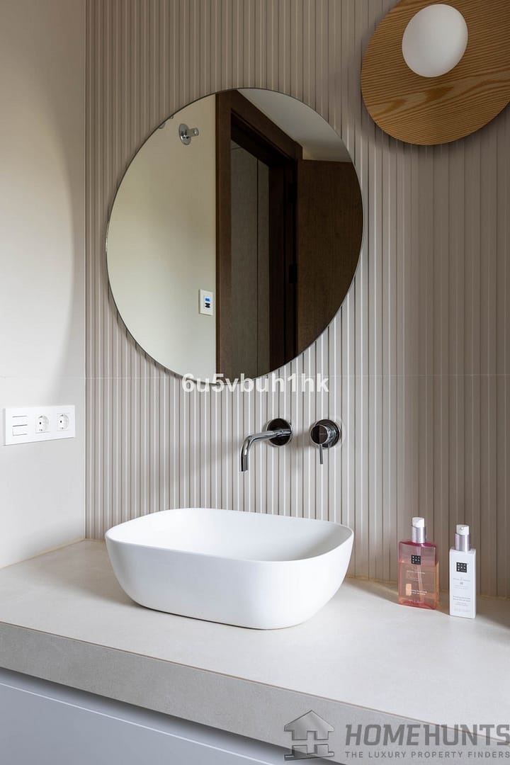 property_HH-15933209-25