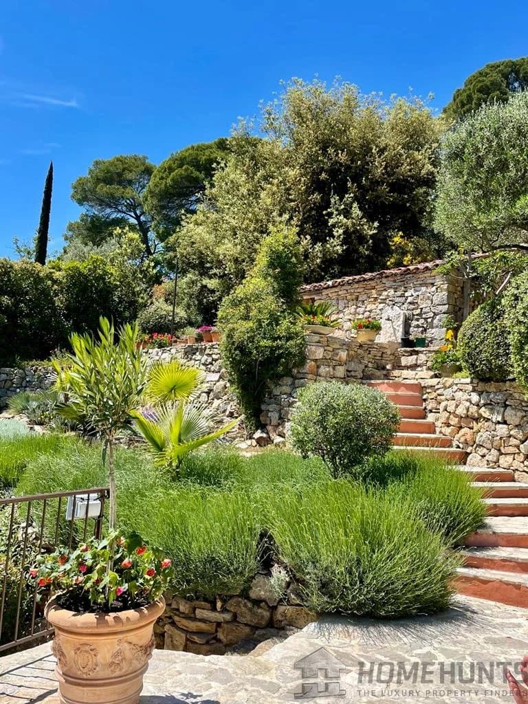 property_HH-14536567-10