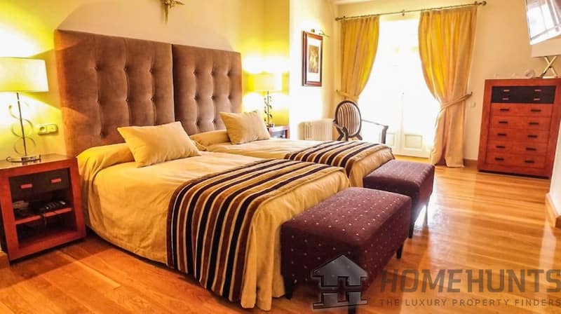 property_HH-15640904-28