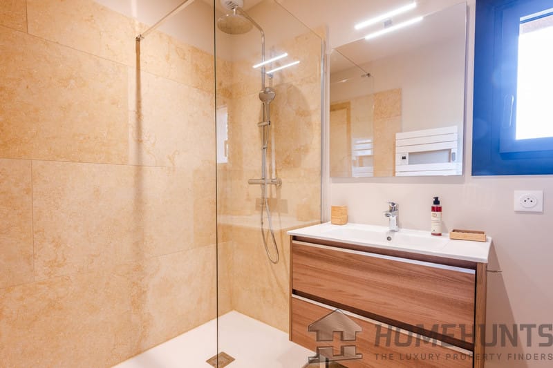 property_HH-15586182-14