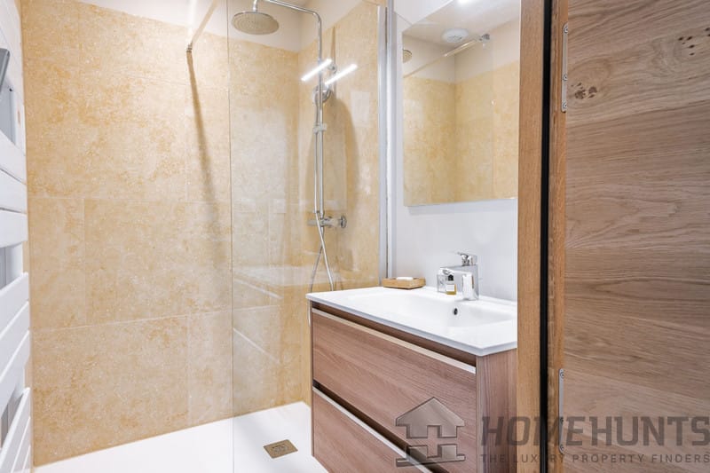 property_HH-15586182-18