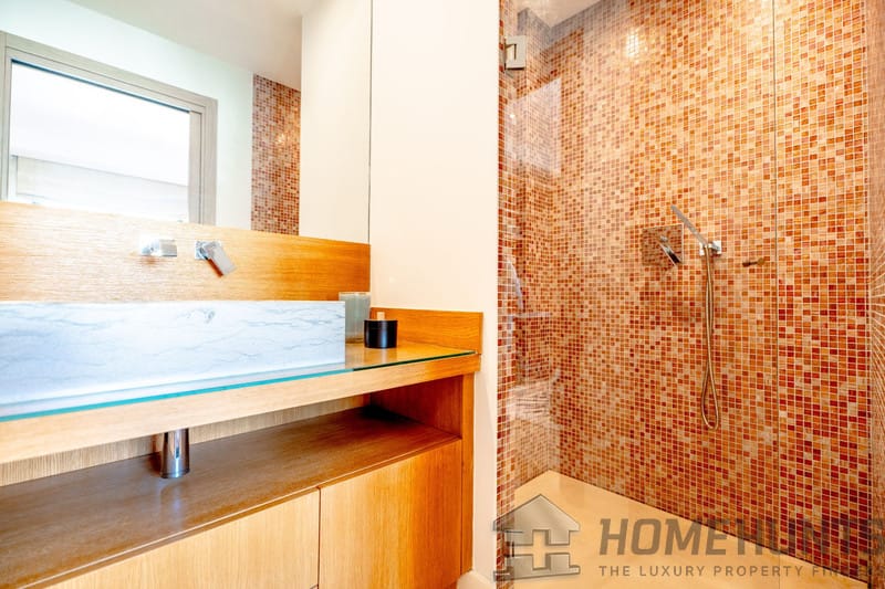 property_HH-15657100-8