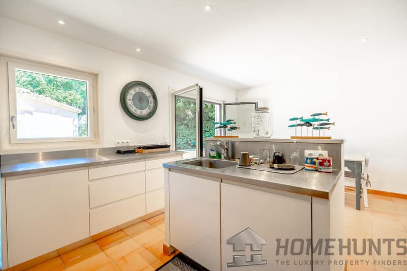 property_HH-15673945-10