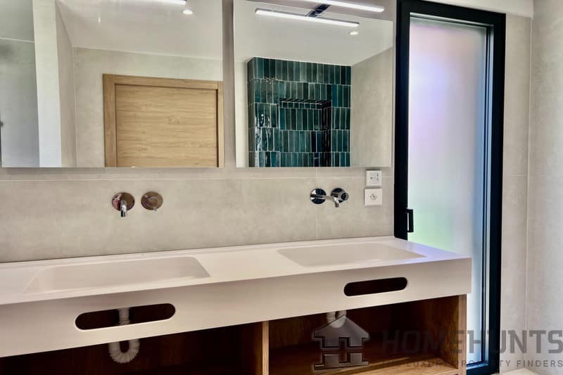 property_HH-15838907-14