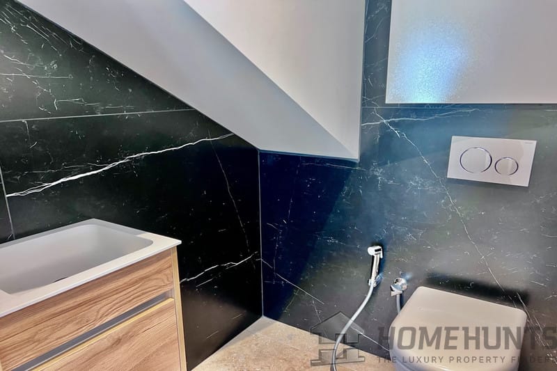 property_HH-15838907-7