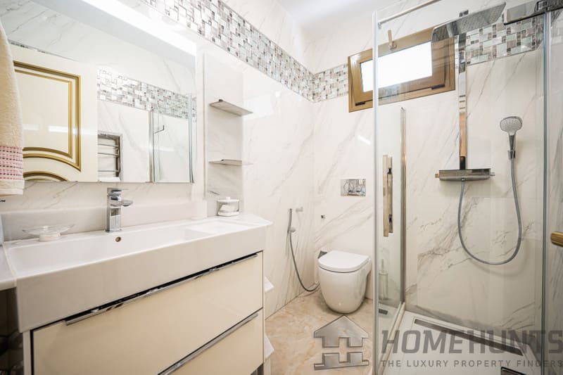 property_HH-15872000-17