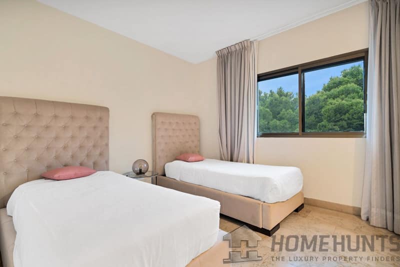 property_HH-15640758-24